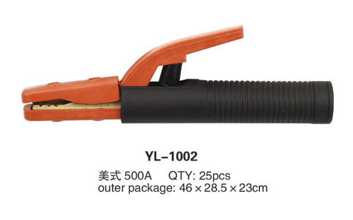 所述压力调节组件驱动调节弹簧的一端沿与转轴垂直的方向移动