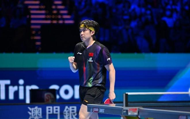 王楚钦逆转晋级四强，决胜局力克约奇克