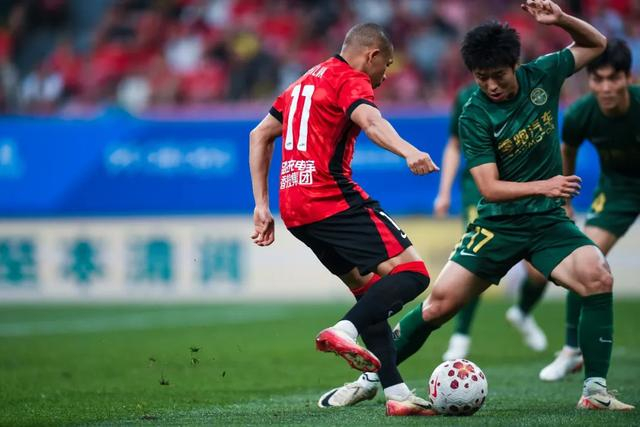 兄弟德比惨败暴露浙江队攻防困境